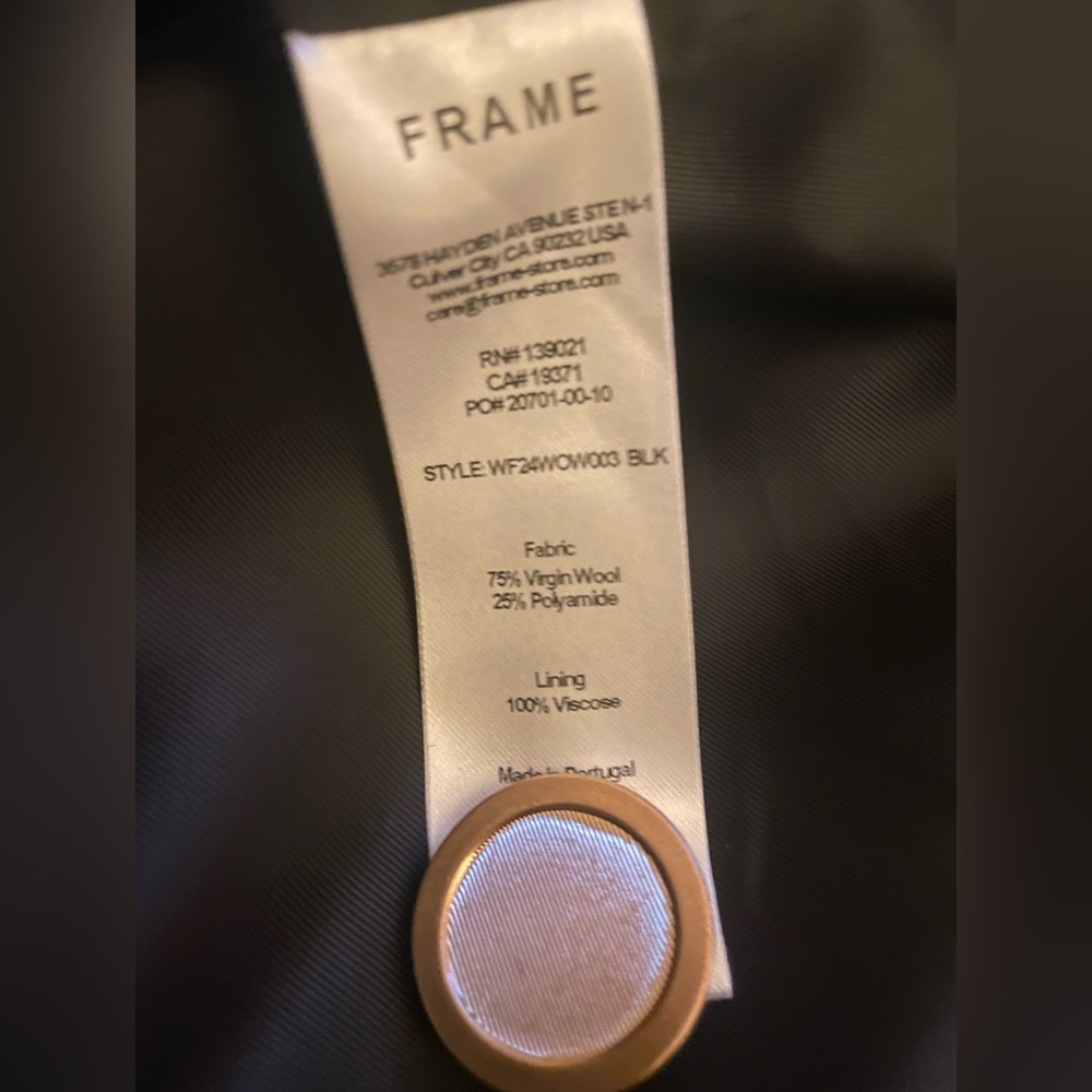 Frame coat - Picture 9 of 14